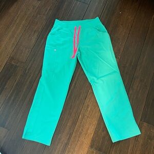 Figs medium petite scrub pants women’s